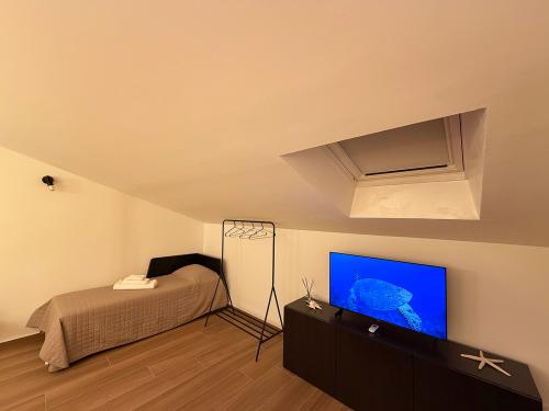 seconda camera, second bedroom