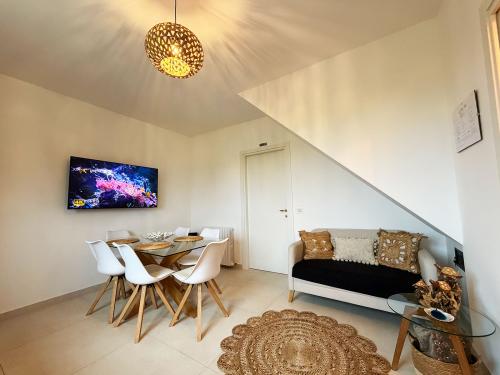 soggiorno e cucina, living and kitchen